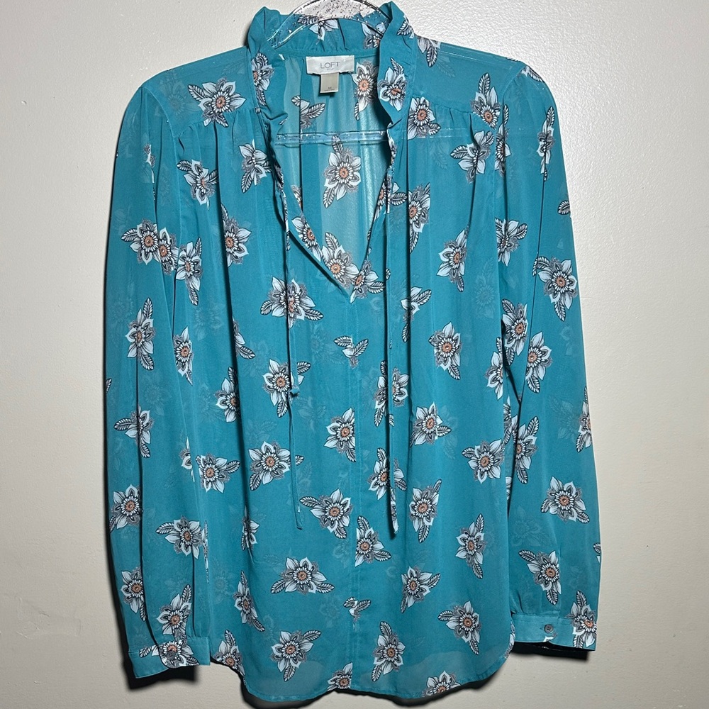 Loft Medium Floral Print Long Sleeved Career Top
